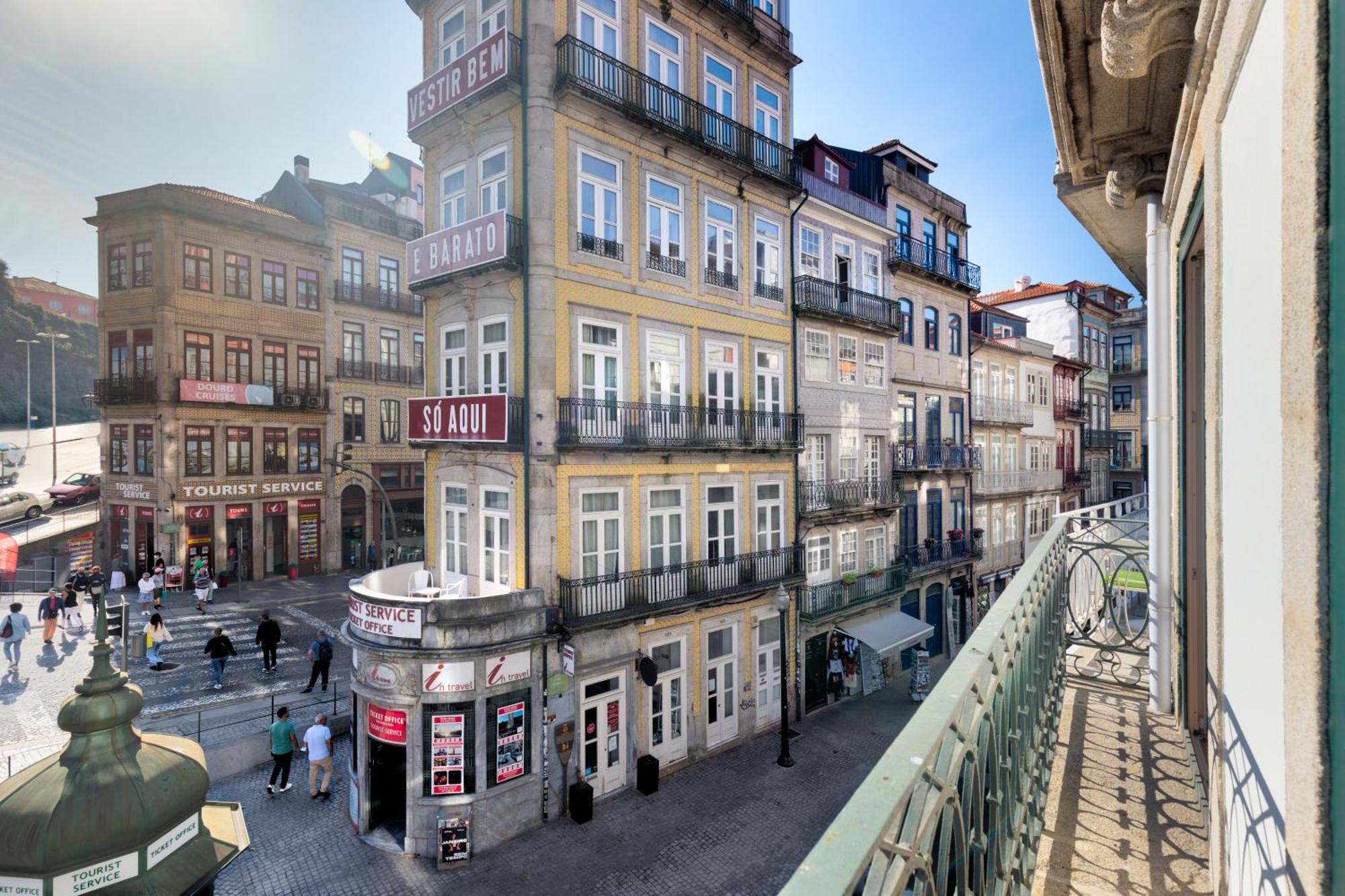 Inbloom Apartments Porto Zimmer foto